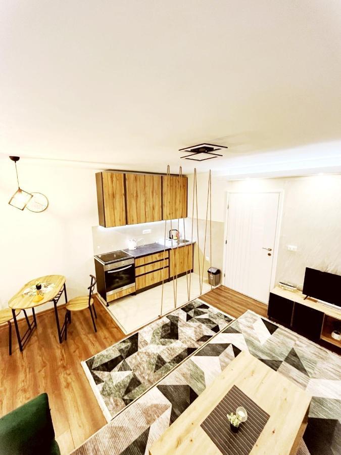 Apartman Dm Σαράγεβο Εξωτερικό φωτογραφία