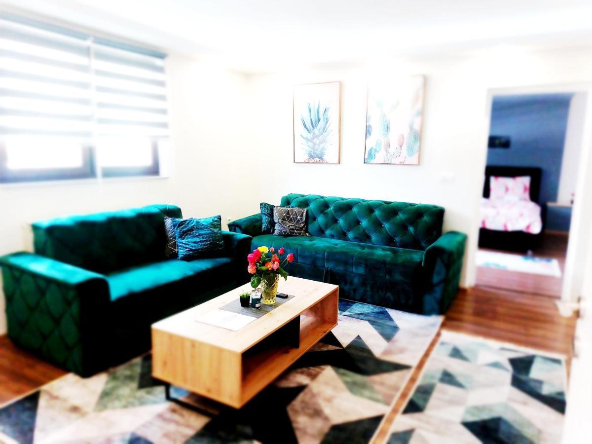 Apartman Dm Σαράγεβο Εξωτερικό φωτογραφία